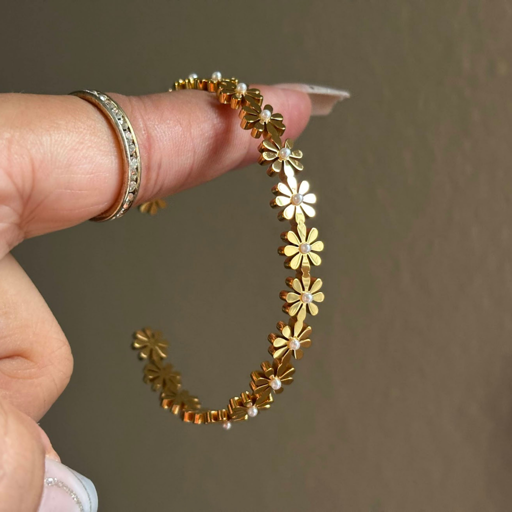 18K Gold Plated Floral Chain Bracelet